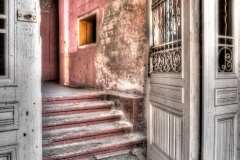 Red Mansion